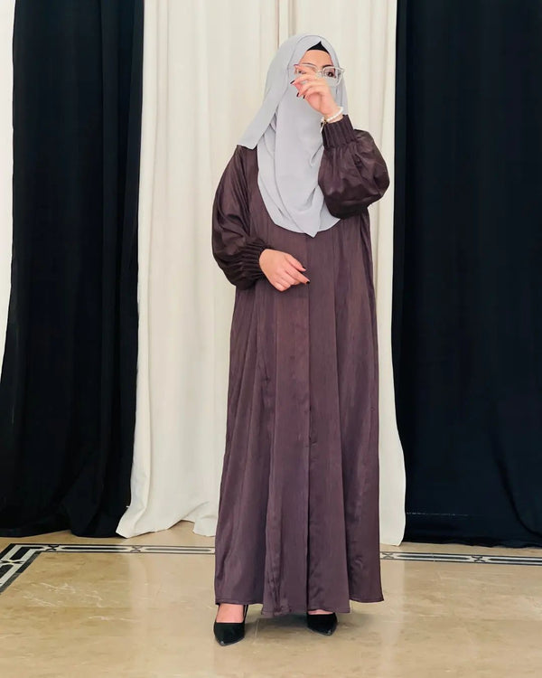 TEXTURED SILK ABAYA